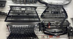 Решетка радиатора оригинал за 100 000 тг. в Алматы