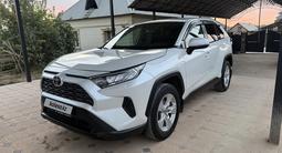 Toyota RAV4 2020 года за 13 000 000 тг. в Шымкент