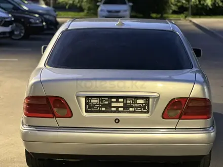 Mercedes-Benz E 280 1999 года за 4 150 000 тг. в Алматы – фото 6