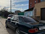 Mercedes-Benz E 230 1996 годаүшін3 500 000 тг. в Семей – фото 3