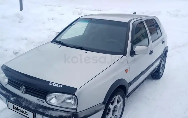 Volkswagen Golf 1996 годаүшін1 800 000 тг. в Усть-Каменогорск