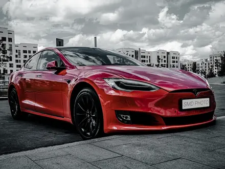 Tesla Model S 2018 года за 21 000 000 тг. в Алматы