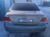 Toyota Camry 2005 годаүшін5 400 000 тг. в Актобе – фото 2