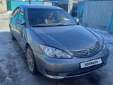 Toyota Camry 2005 годаүшін5 400 000 тг. в Актобе – фото 3