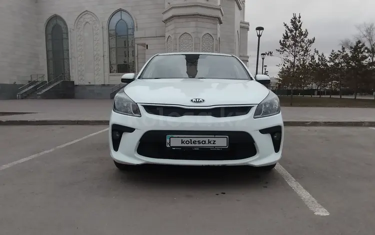 Kia Rio 2018 года за 7 500 000 тг. в Астана