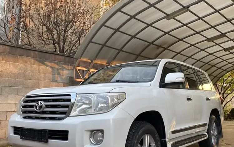 Toyota Land Cruiser 2014 года за 18 900 000 тг. в Алматы