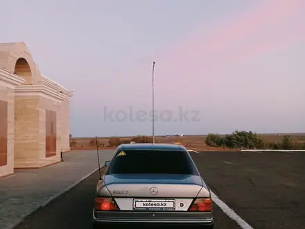 Mercedes-Benz E 200 1990 года за 1 700 000 тг. в Кызылорда – фото 5