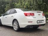 Chevrolet Malibu 2014 года за 5 520 000 тг. в Алматы – фото 2