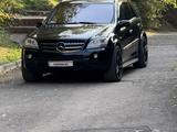 Mercedes-Benz ML 63 AMG 2006 года за 10 000 000 тг. в Алматы