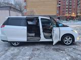 Toyota Estima 2006 года за 8 500 000 тг. в Астана – фото 2