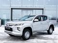 Mitsubishi L200 DC Invite+ 2022 года за 15 500 000 тг. в Астана