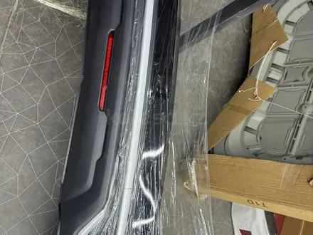 ЗАДНИЙ БАМПЕР В СБОРЕ ХАВАЛ М6 HAVAL M6 за 10 000 тг. в Алматы – фото 6