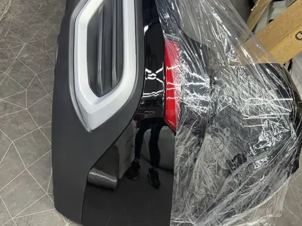 ЗАДНИЙ БАМПЕР В СБОРЕ ХАВАЛ М6 HAVAL M6 за 10 000 тг. в Алматы – фото 5