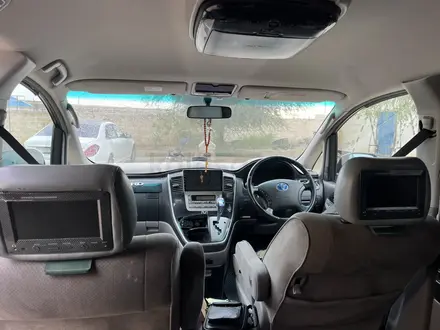 Toyota Alphard 2004 года за 6 000 000 тг. в Актау – фото 3