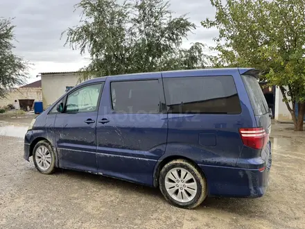 Toyota Alphard 2004 года за 6 000 000 тг. в Актау – фото 2