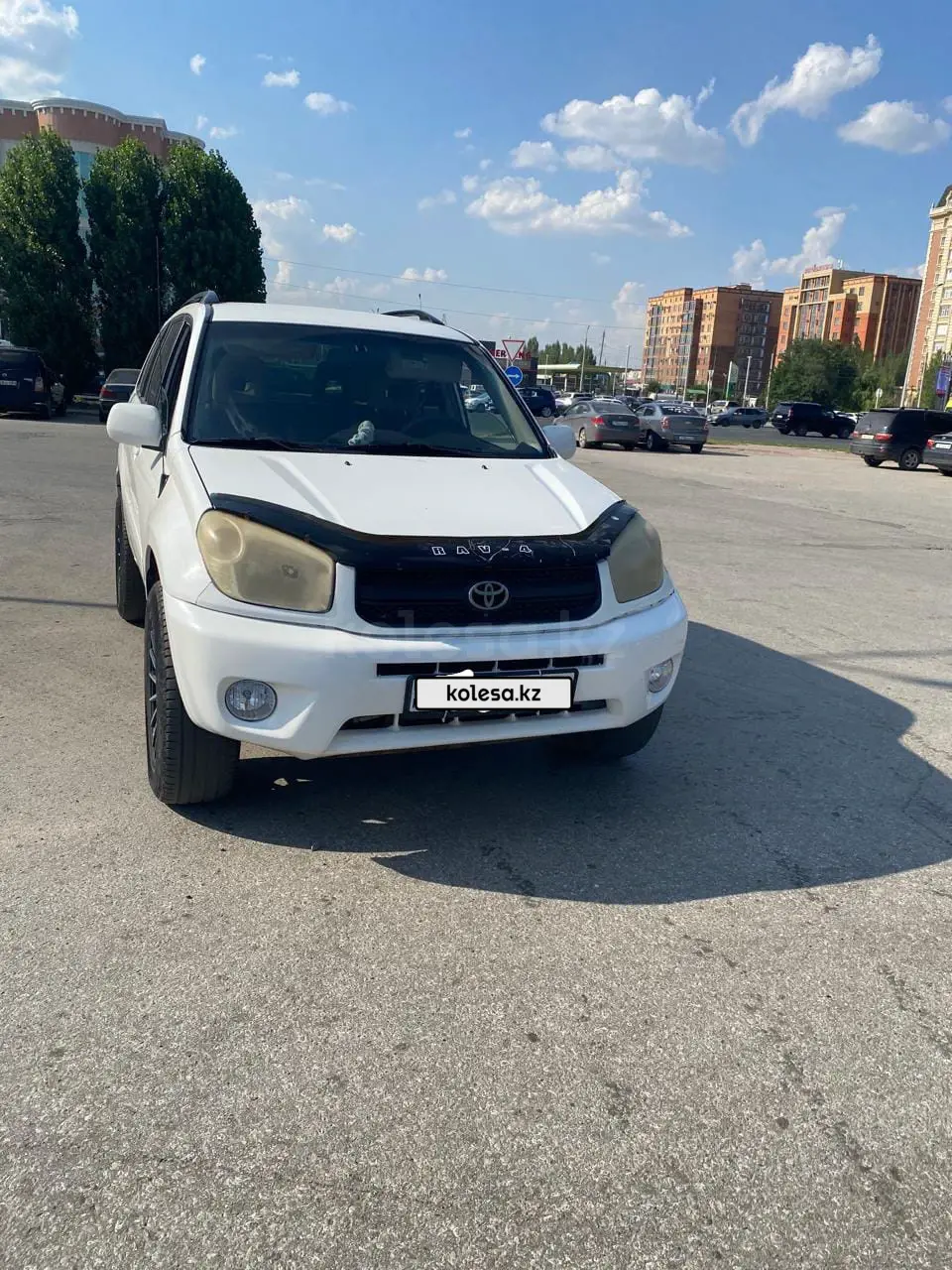 Toyota RAV4, 2005