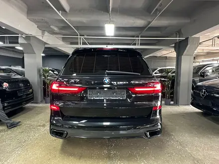 BMW X7 2021 года за 45 000 000 тг. в Астана – фото 4