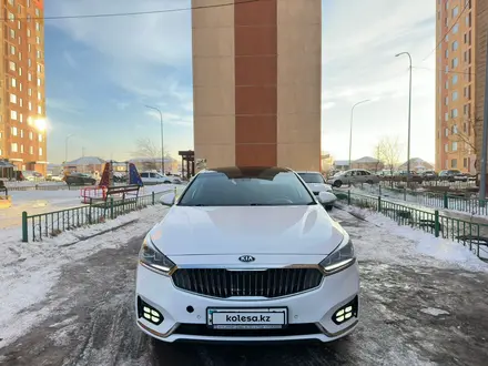 Kia K7 2019 года за 13 000 000 тг. в Астана