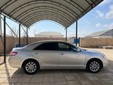 Toyota Camry 2010 года за 7 300 000 тг. в Актау – фото 2