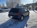 Volkswagen Golf 2002 годаfor2 850 000 тг. в Астана – фото 2