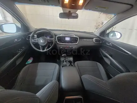 Kia Sorento 2017 года за 9 000 000 тг. в Кызылорда – фото 11