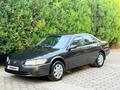 Toyota Camry 2000 года за 3 100 000 тг. в Алматы – фото 7