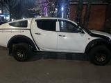 Mitsubishi L200 2007 года за 6 200 000 тг. в Алматы – фото 2