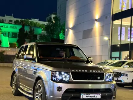 Land Rover Range Rover Sport 2011 года за 10 000 000 тг. в Алматы