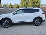 Hyundai Santa Fe 2021 года за 14 200 000 тг. в Алматы – фото 3