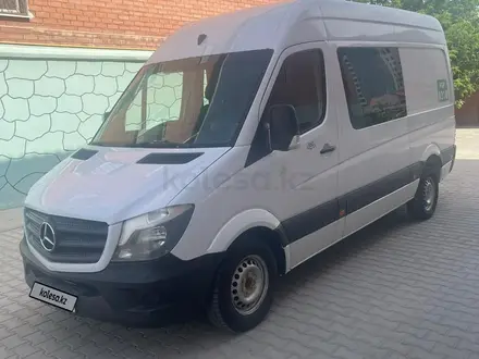 Mercedes-Benz Sprinter 2017 года за 14 800 000 тг. в Атырау – фото 2