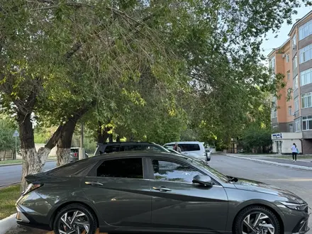 Hyundai Elantra 2024 года за 8 100 000 тг. в Караганда – фото 5