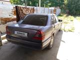 Mercedes-Benz C 200 1993 года за 650 000 тг. в Алматы