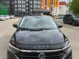 Volkswagen Polo 2022 года за 8 900 000 тг. в Астана