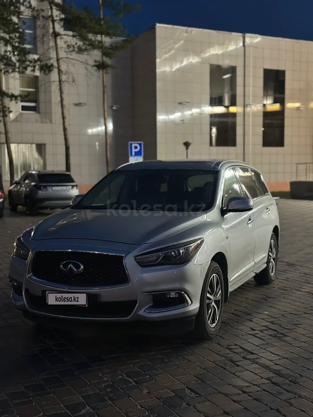 Infiniti QX60, 2019