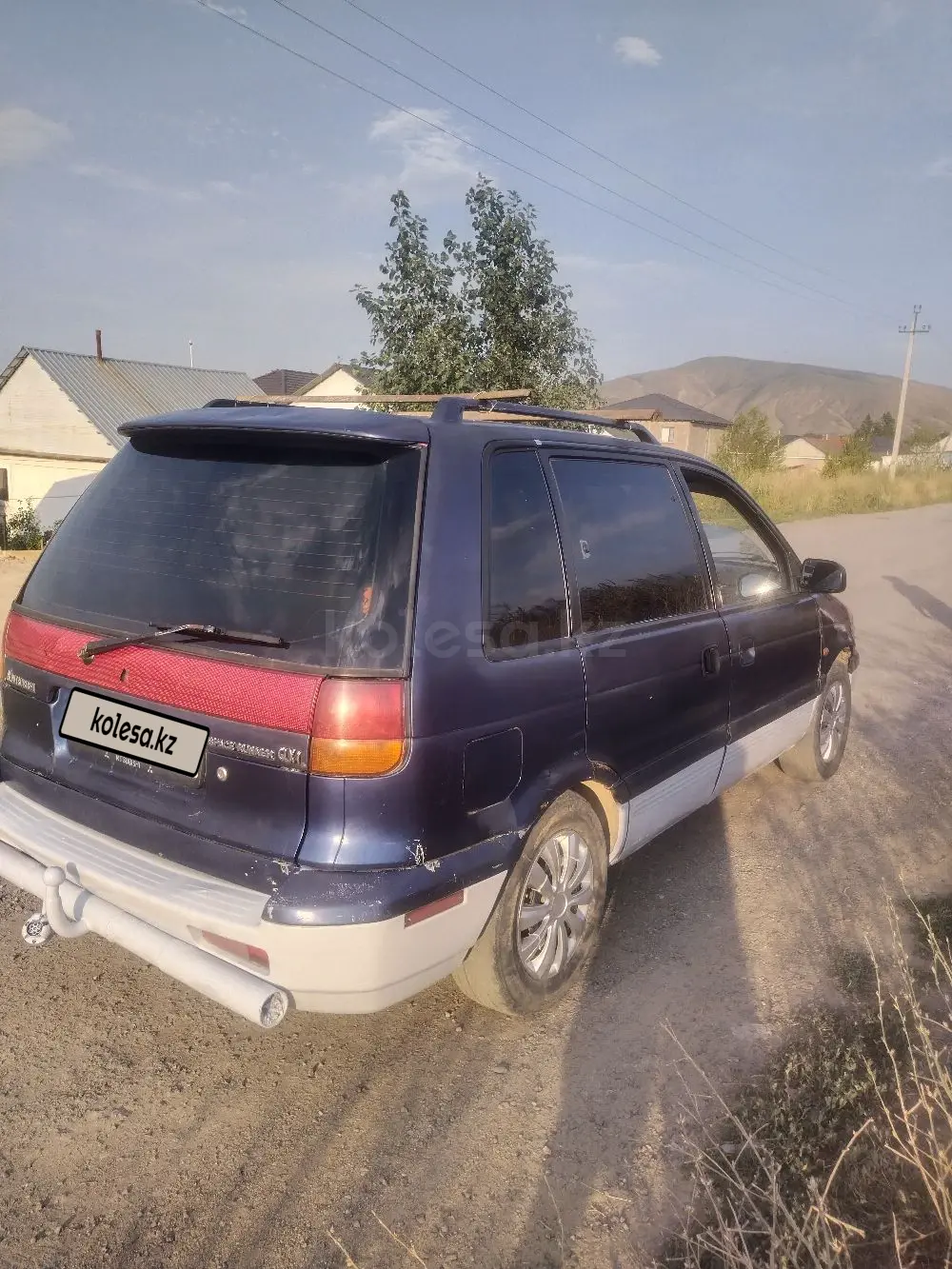 Mitsubishi Space Runner, 1998