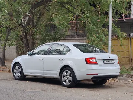 Skoda Octavia 2019 года за 10 800 000 тг. в Алматы – фото 3