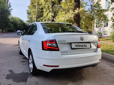 Skoda Octavia 2019 года за 10 800 000 тг. в Алматы – фото 7