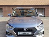 Hyundai Accent 2018 года за 6 400 000 тг. в Петропавловск – фото 2