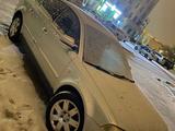 Volkswagen Passat 2002 годаfor1 850 000 тг. в Актау