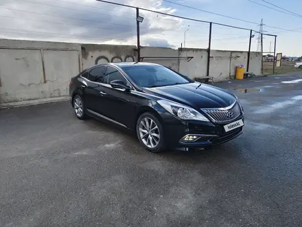 Hyundai Grandeur 2015 года за 9 500 000 тг. в Тараз – фото 4