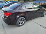 Chevrolet Cruze 2013 годаfor3 900 000 тг. в Атырау