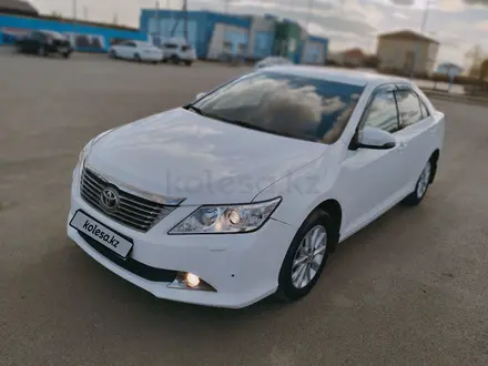 Toyota Camry 2013 года за 9 000 000 тг. в Атырау – фото 26