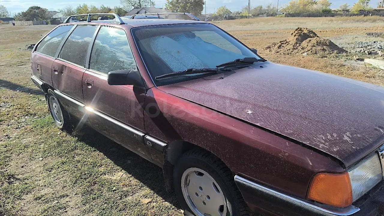 Audi 100, 1990