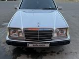 Mercedes-Benz E 200 1993 годаүшін1 500 000 тг. в Атырау