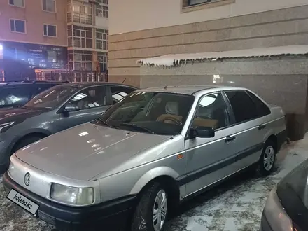 Volkswagen Passat 1988 года за 1 250 000 тг. в Астана – фото 2