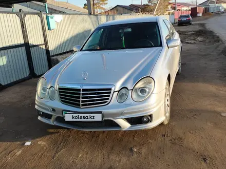 Mercedes-Benz E 320 2002 годаүшін5 000 000 тг. в Жезказган – фото 2