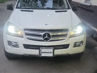 Mercedes-Benz GL 450