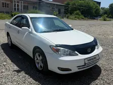 Toyota Camry, 2002