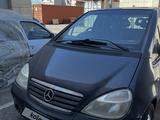 Mercedes-Benz A 190 2001 годаfor1 500 000 тг. в Караганда