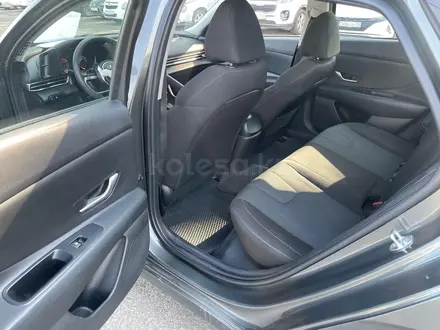 Hyundai Elantra 2023 года за 5 802 225 тг. в Алматы – фото 12